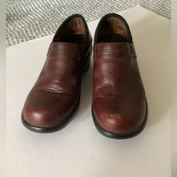 Ariat brown leather clogs very comfy size 9 - Picture 1 of 7
